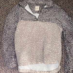 Gray and tan Sherpa half zip